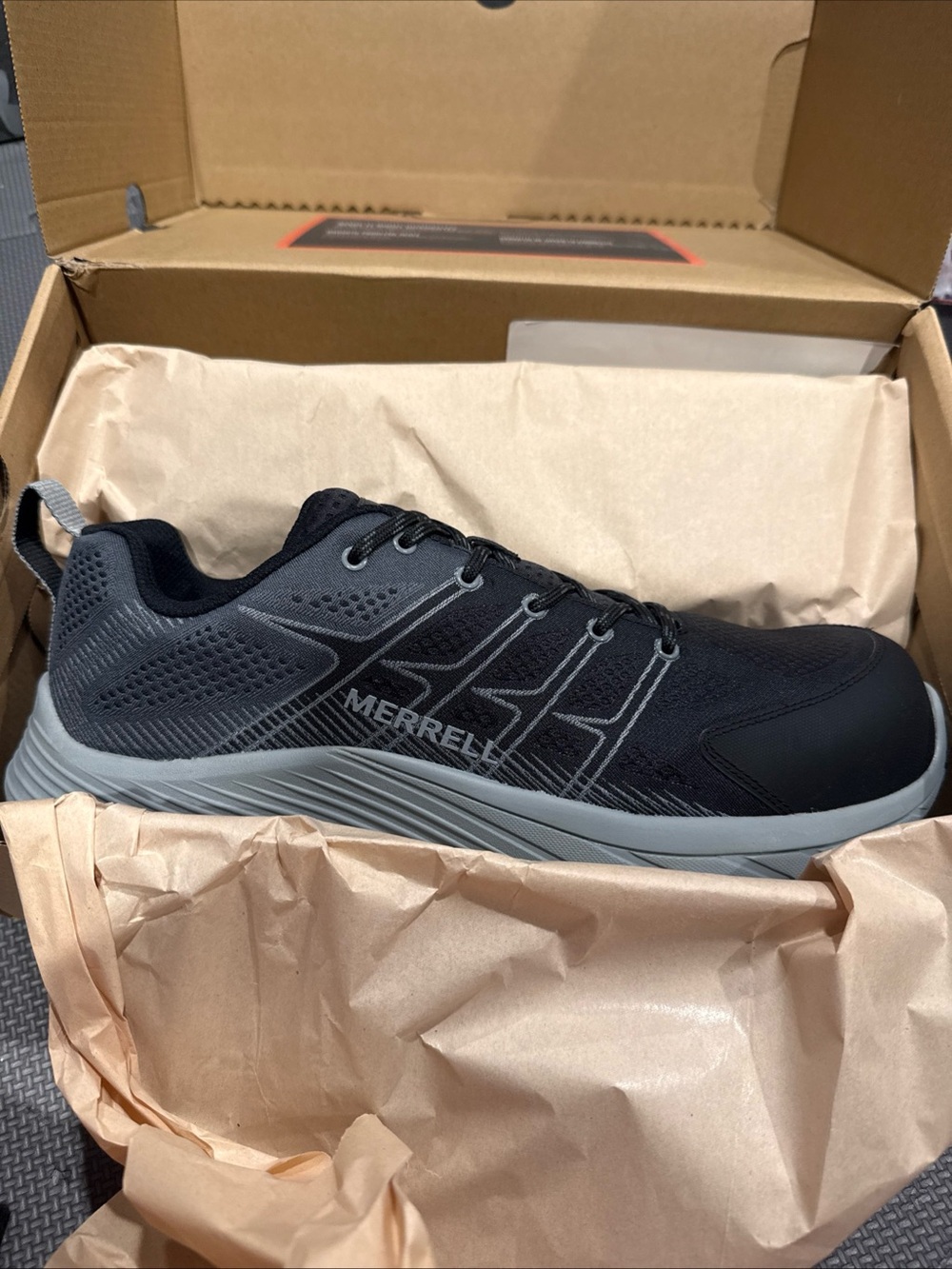 Merrell Men's Black and Gray Sneaker sz 11